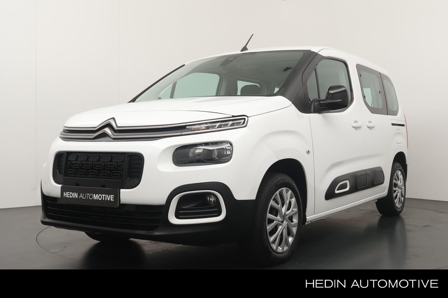 Citroën Berlingo - 1.2 130pk Feel Automaat | Navigatie | Cruise Control | Apple Carplay/Android Auto | All Se - AutoWereld.nl