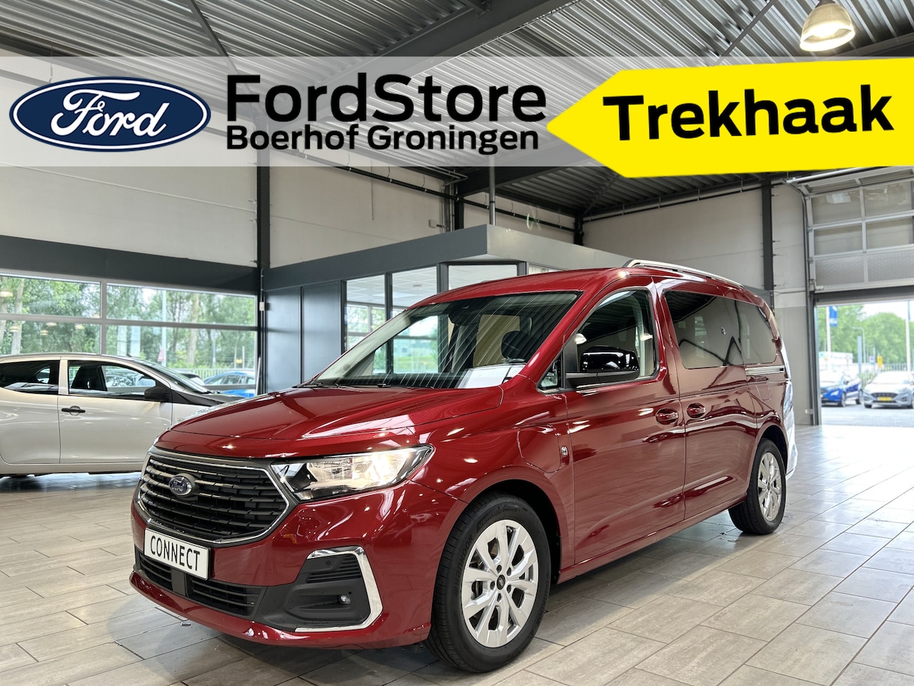 Ford Tourneo Connect - 1.5 PHEV 150pk Titanium | Trekhaak | Lengte 2 | Winterpack | Adaptive Cruise | Dodehoek de - AutoWereld.nl