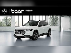 Mercedes-Benz GLB - 250+ Business Solution Luxury | Vast panoramadak | Trekhaak | Derde zitrij voor 2 personen