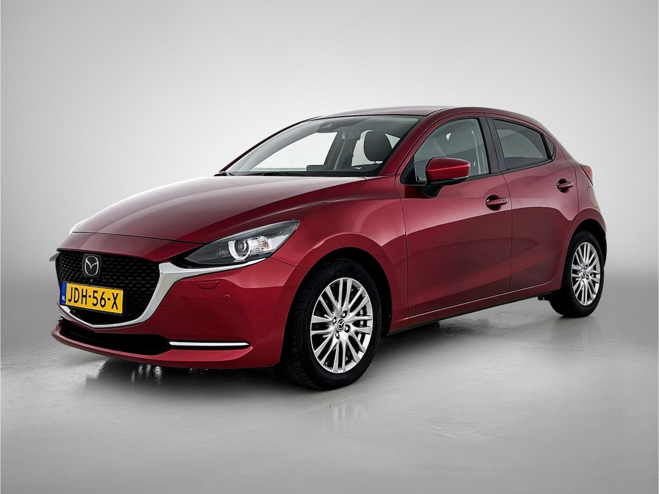 Mazda 2 - 1.5 Skyactiv-G Signature Limited Navigatie | Camera achter | Stoelverwarming | Lichtmetaal - AutoWereld.nl