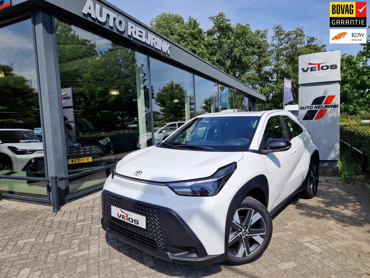 Toyota Aygo X - Hybrid 115 play+Go Pack/STOELVERWARMING/LMV 17"/CAMERA - AutoWereld.nl