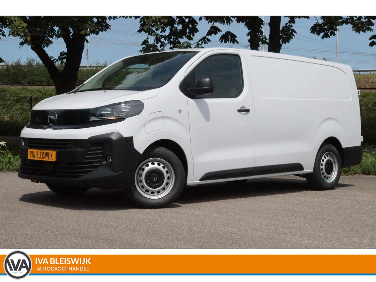 Opel Vivaro Electric - L3 75 kWh | 3 ZITPL | NAVI | CAMERA + PDC | LANE-WARNING | BETIMMERING LAADRUIMTE | - AutoWereld.nl