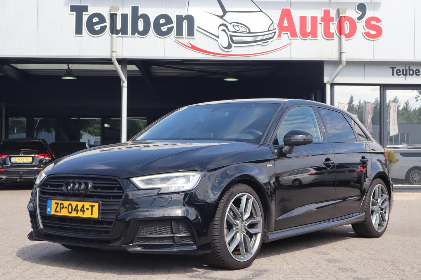 Audi A3 Sportback - 35 TFSI CoD Advance Sport | Automaat | S-line | Virtual cockpit | Uitstraling! - AutoWereld.nl
