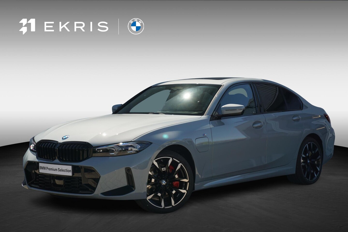 BMW 3-serie - Sedan 330e | M Sportpakket Pro | Schuif-/kanteldak | Harman Kardon | Driving Assistant Pro - AutoWereld.nl