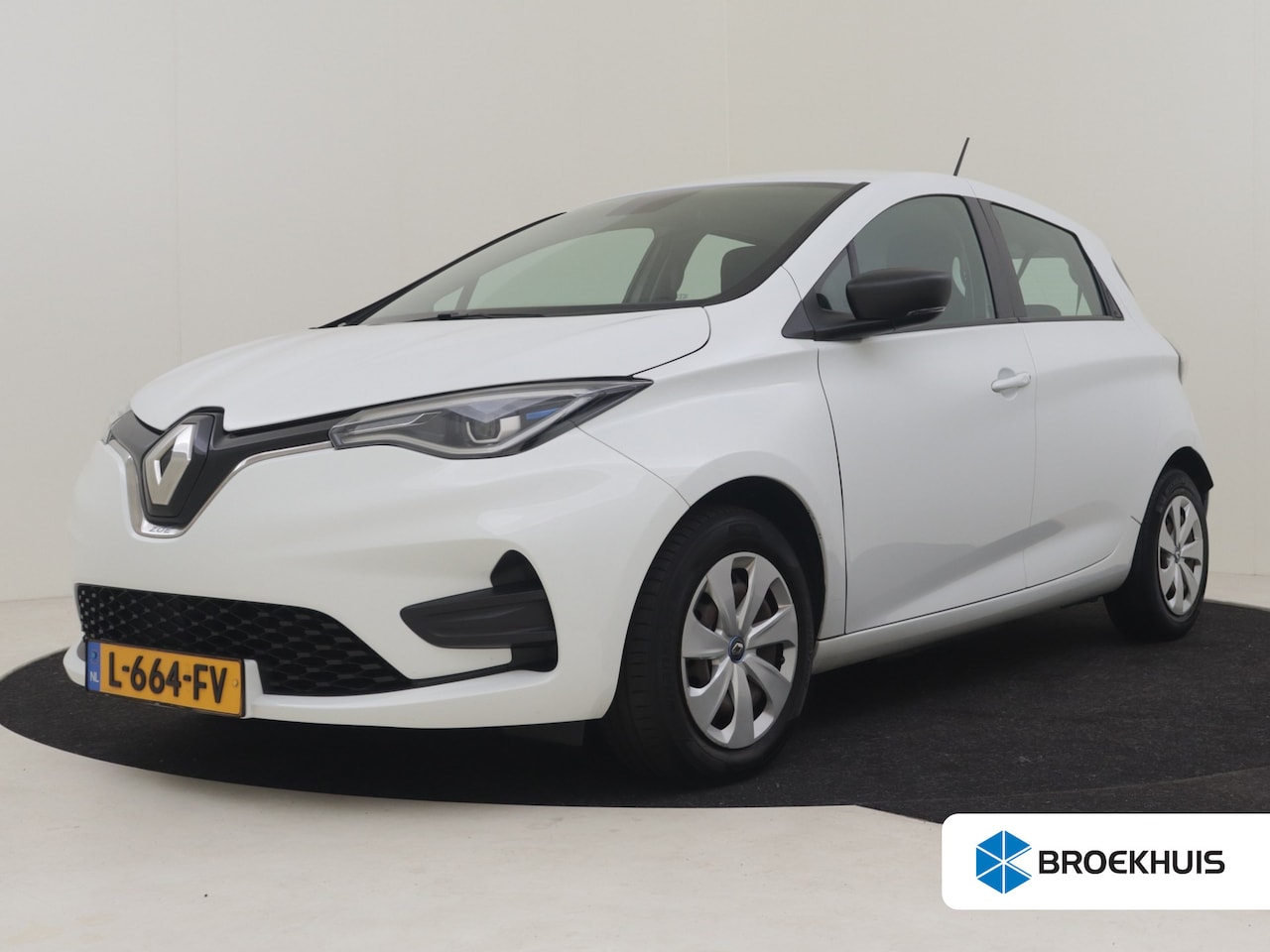 Renault Zoe - R110 Life Carshare 52 kWh l Incl Koopaccu l SOH 94% l Climatronic l Cr Control l Keyless | - AutoWereld.nl