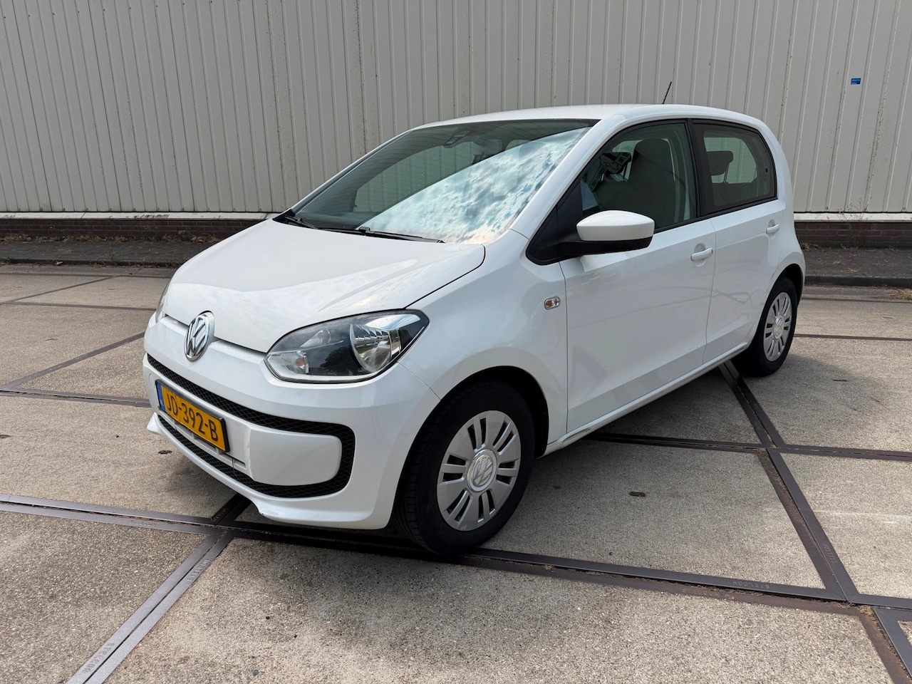 Volkswagen Up! - 1.0 move up! BlueMotion airco - AutoWereld.nl