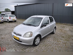 Toyota Yaris - 1.0-16V VVT-i Sol 5-deurs *AIRCO