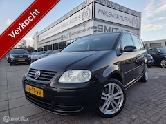 Volkswagen Touran - 1.6-16V FSI Business APK 4-2027