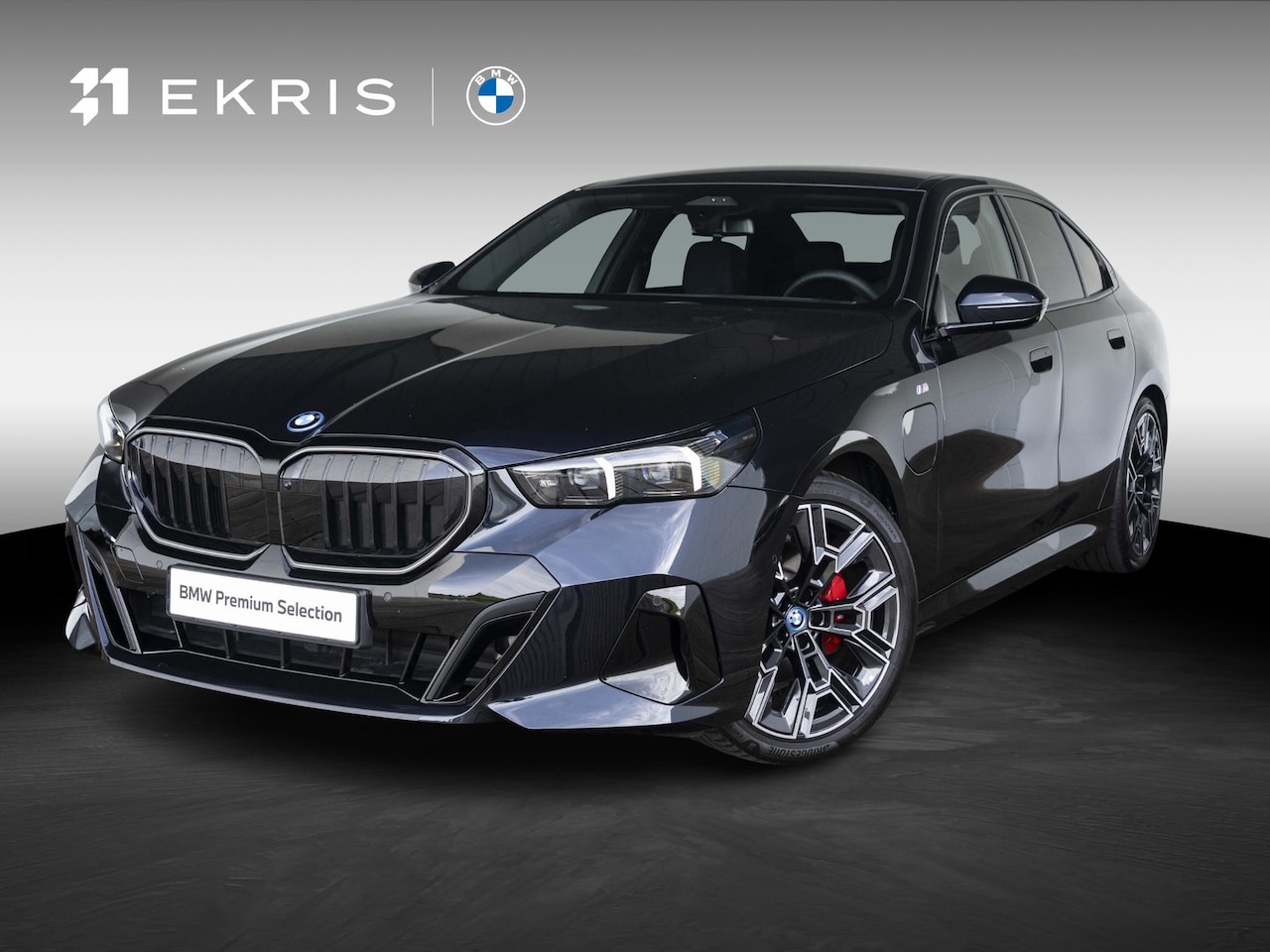 BMW 5-serie - Sedan 530e | M Sportpakket Pro | Innovation Pack | Stuurwielrand verwarmd | 20 inch | Comf - AutoWereld.nl