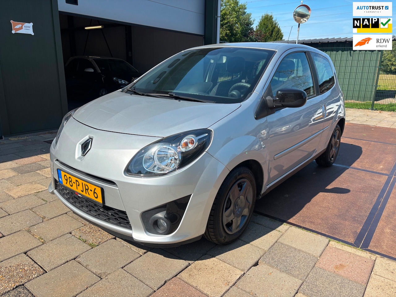 Renault Twingo - 1.2-16V Dynamique 1.2-16V Dynamique - AutoWereld.nl