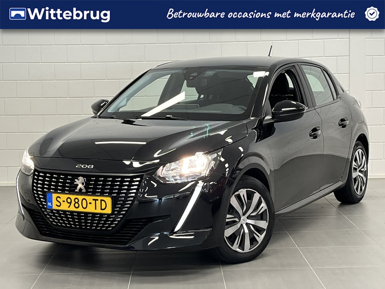 Peugeot 208 - 1.2 PureTech Active Pack APPLE / ANDROID NAVIGATIE | AIRCO | PARKEERSENSOREN - AutoWereld.nl