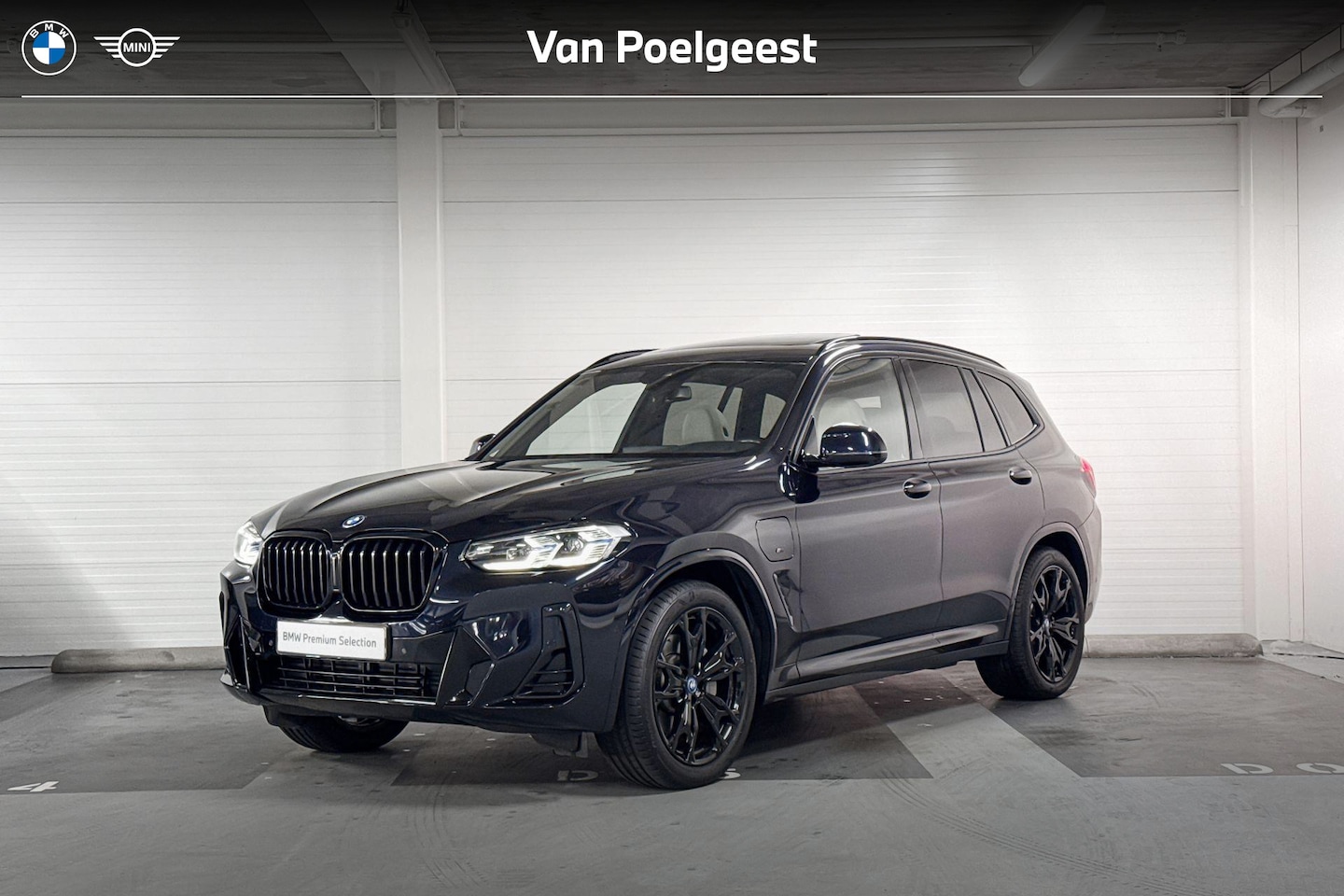 BMW X3 - xDrive30e High Executive | M-Sport | Head-Up Display | Trekhaak | Panoramadak | Comfort Ac - AutoWereld.nl