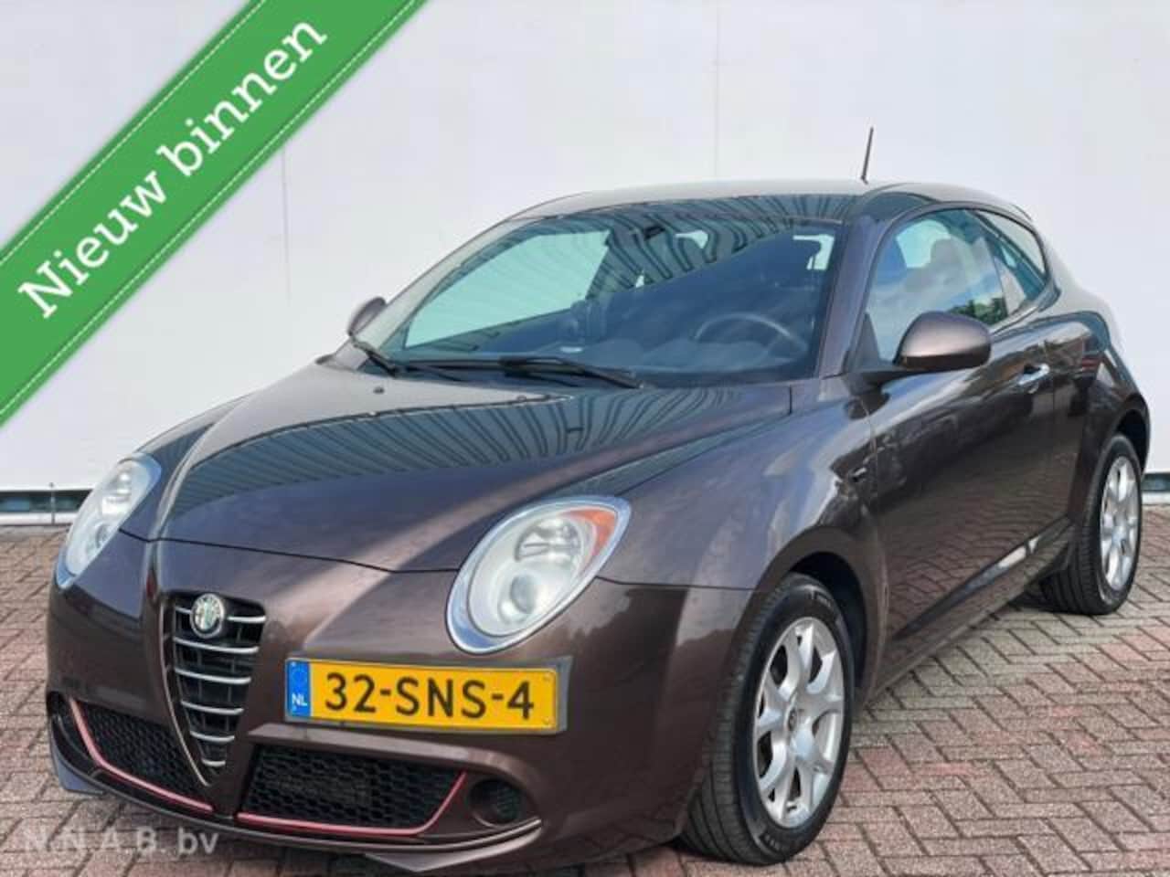Alfa Romeo MiTo - 1.3 JTDm ECO Essential 1.3 JTDm ECO Essential - AutoWereld.nl