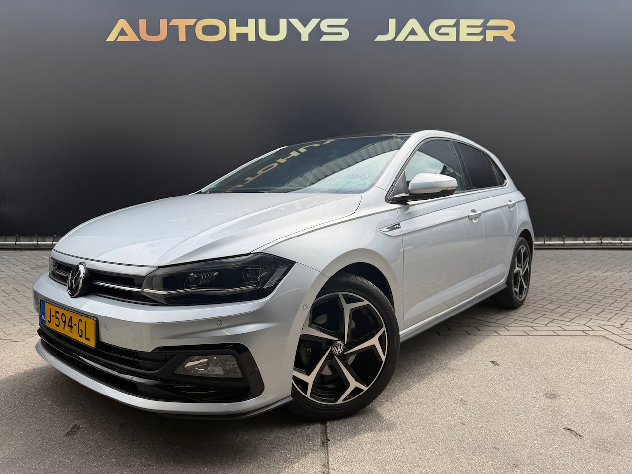Volkswagen Polo - 1.0 TSI Highline Business R - Pano // Virtual // ACC // Carplay - AutoWereld.nl