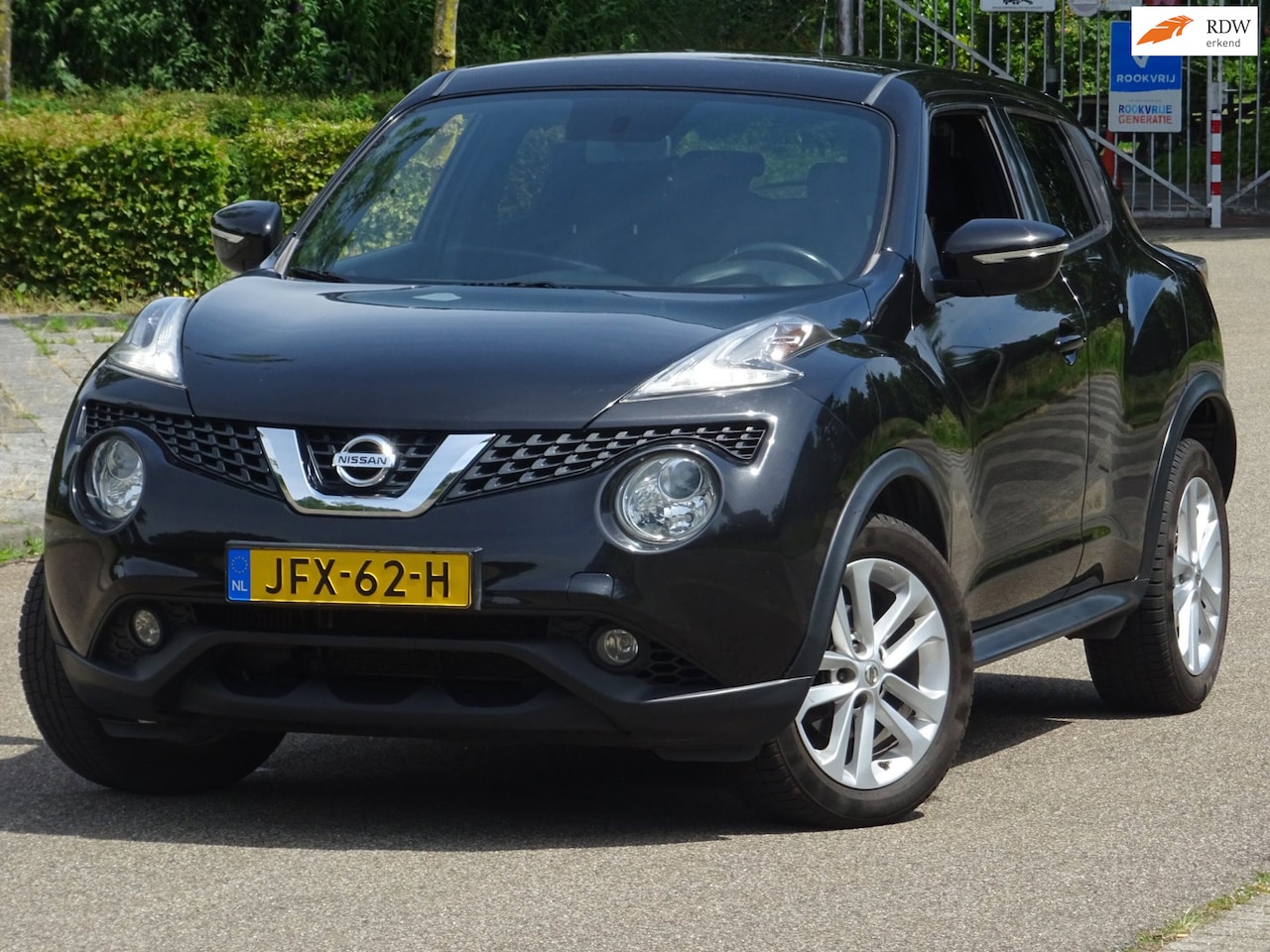 Nissan Juke - 1.2 DIG-T S/S Connect Edition 82DKM NAVI/CAMERA - AutoWereld.nl