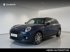 MINI Clubman - Cooper Yours | Leder | 18" | Camera | Privacy Glass | Piano Black Exterior