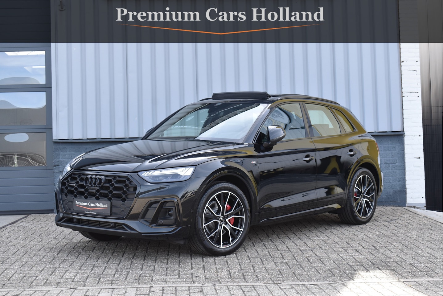 Audi Q5 - 55 TFSI e S-Line 367 Pk Pano RS-Stoel Lucht Keyless 360 Camera HUD 20 Inch - AutoWereld.nl