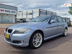 BMW 3-serie Touring - 318d Corporate High Executive PSENSOR NAVI CRUISE 2 X SLEUTELS