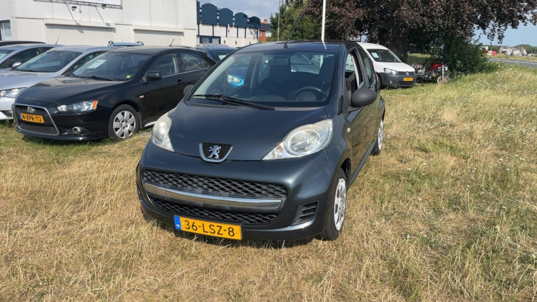 Peugeot 107 - 1.0-12V XR 1.0-12V XR - AutoWereld.nl