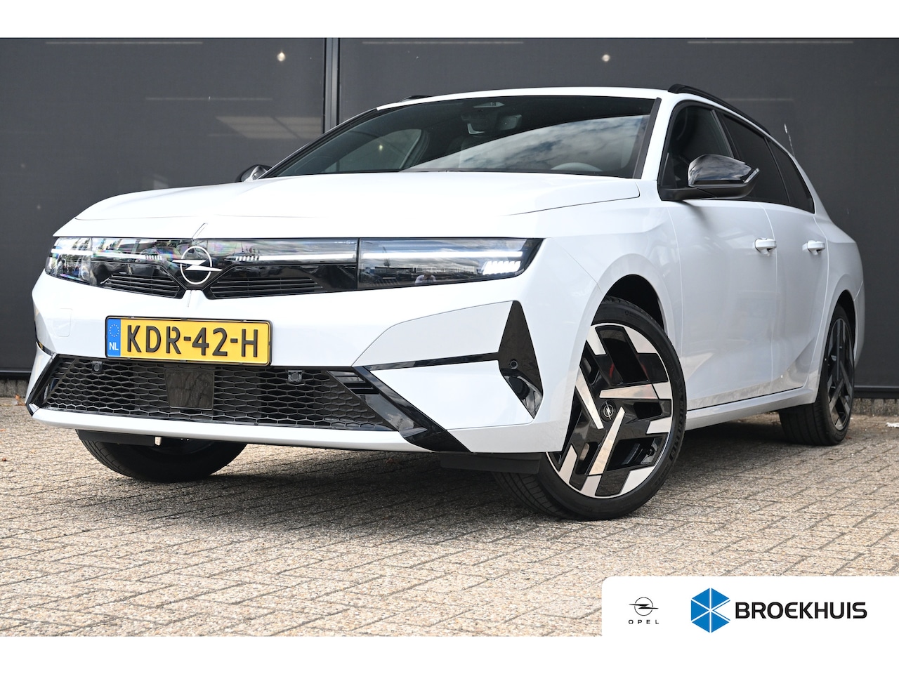 Opel Astra Electric - 58 kWh Business Edition Tot 8 Jaar Garantie! | Adaptive Cruise | Elektr. Comfortstoelen | - AutoWereld.nl