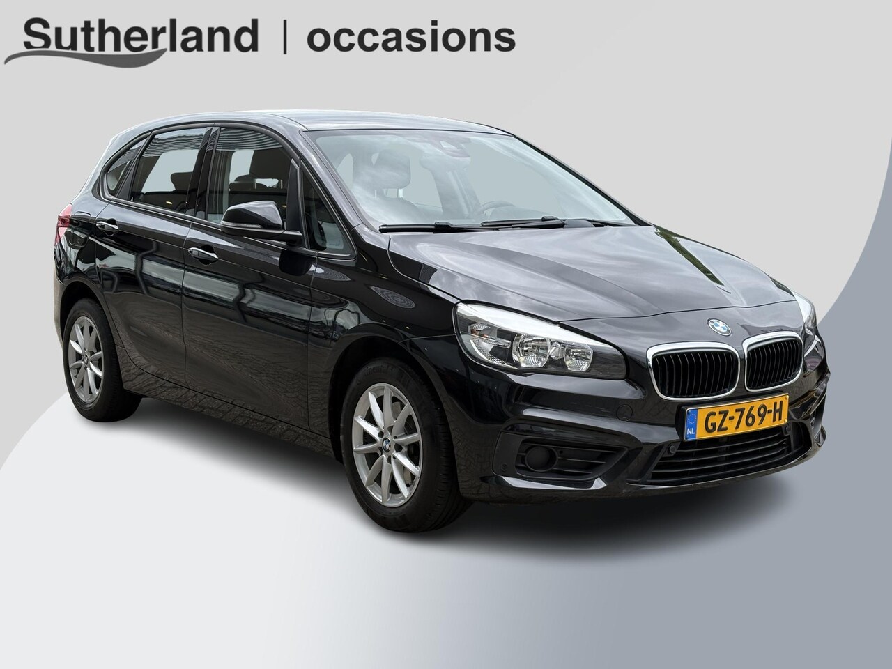 BMW 2-serie Active Tourer - 218i Sport 136pk | Automaat | Parkeersensoren Voor & Achter | Airco | - AutoWereld.nl