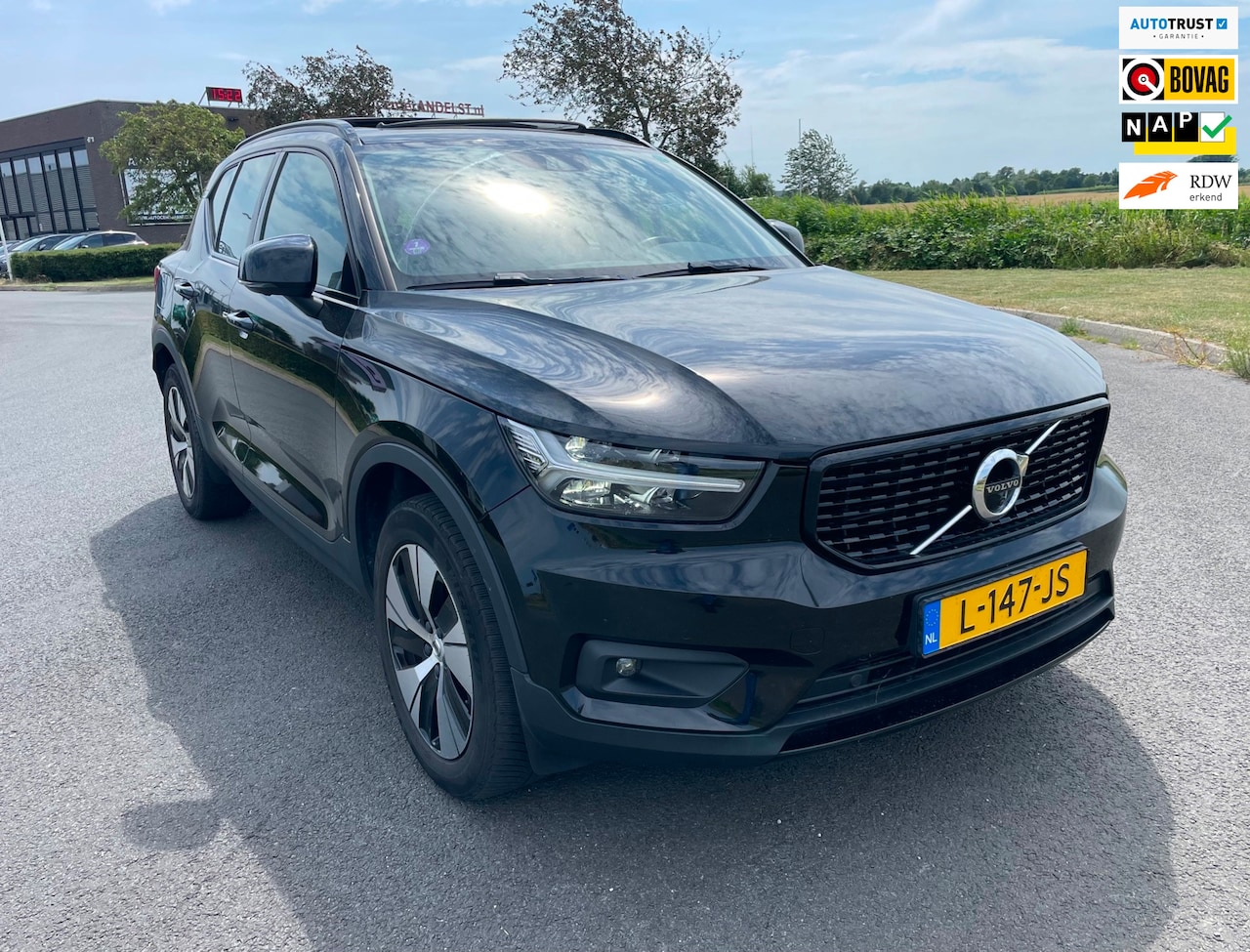 Volvo XC40 - 1.5 T4 Recharge R-Design Expression 1.5 T4 Recharge R-Design Expression, Aut, Trekhaak, Acc, Pano, H&K, Stoelvw, 1e eig afk, G - AutoWereld.nl