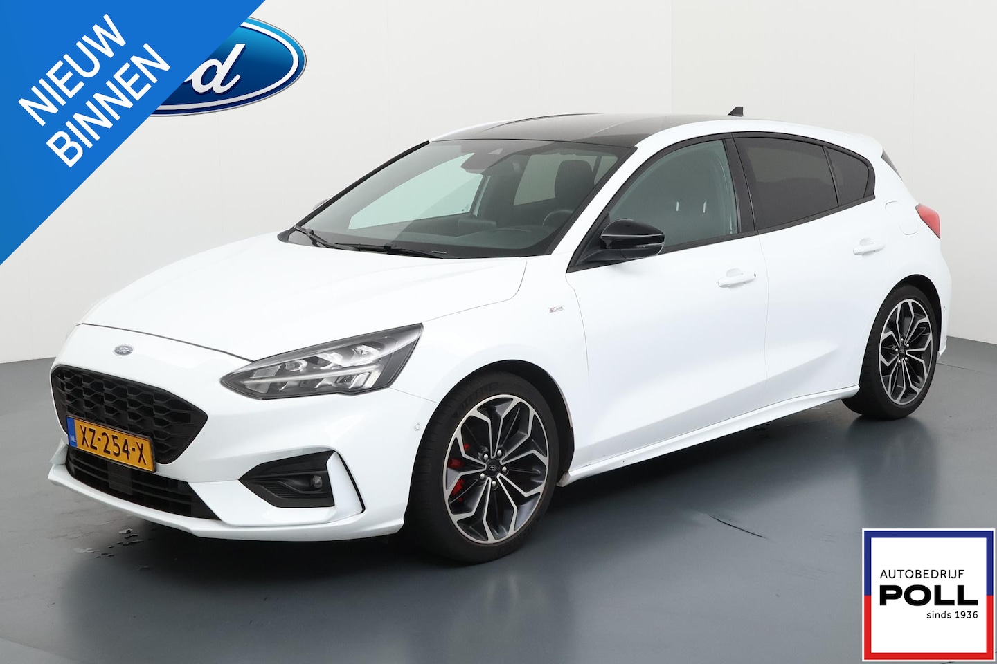 Ford Focus - 125pk ST Line Full LED Navi Camera Adap Cruise Winter & Parking pack 18" Zwart Dak 5drs De - AutoWereld.nl