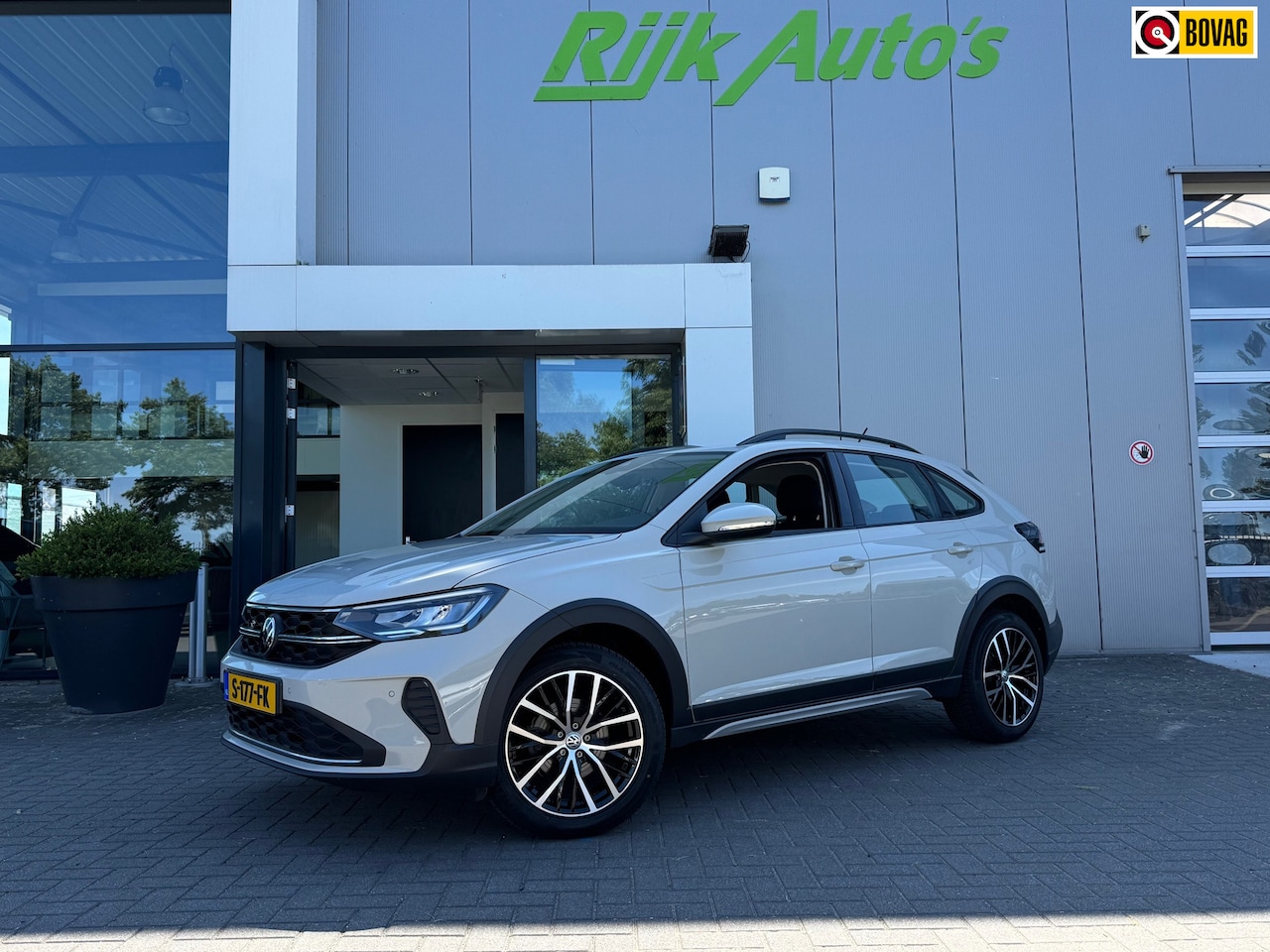 Volkswagen Taigo - 1.0 TSI Life Business * Carplay * Stoelverwarming * PDC 2X * NAP - AutoWereld.nl