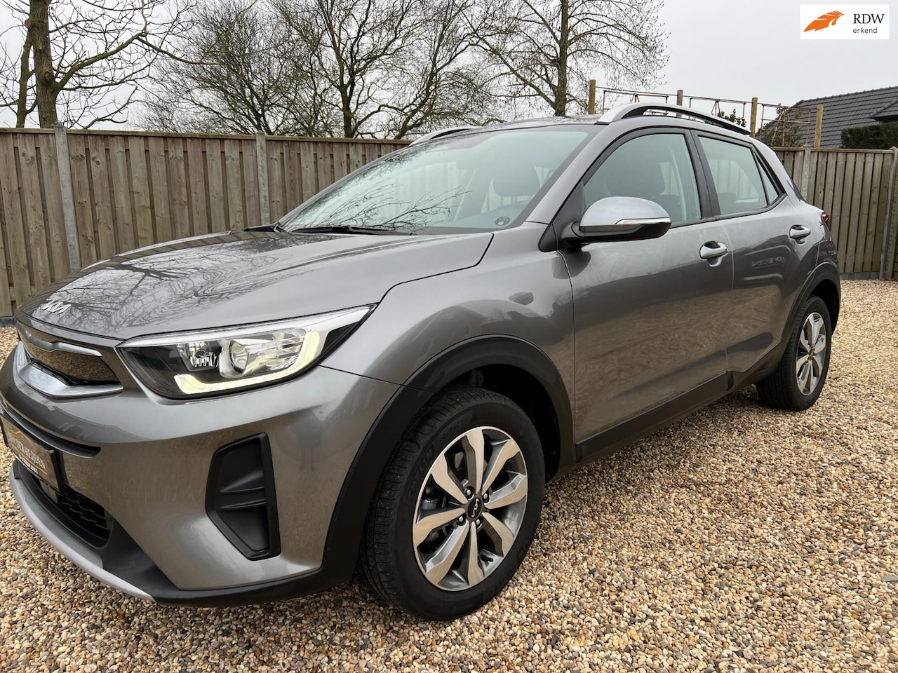 Kia Stonic - 1.0 T-GDi MHEV DynamicPlusLine Navigatie & Camera & Winterpakket - AutoWereld.nl