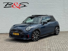 MINI John Cooper Works - 2.0 JCW XL Adaptive cruise Climate Cruise Pano 360 camera Navi Apple / Android Stoel-/stuu