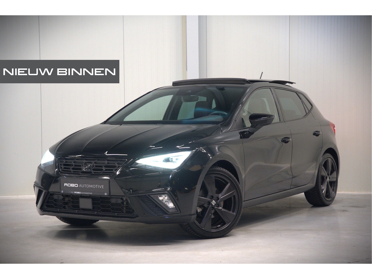 SEAT Ibiza - 1.5 TSI FR Business Intense Plus | Panoramadak | Stoelverwarming | Apple Carplay | Adaptiv - AutoWereld.nl