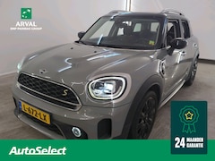 MINI Countryman - 1.5 Cooper S E ALL4 220pk Business Edition | SOH 88% | Panorama | Comfort & Driving Assist