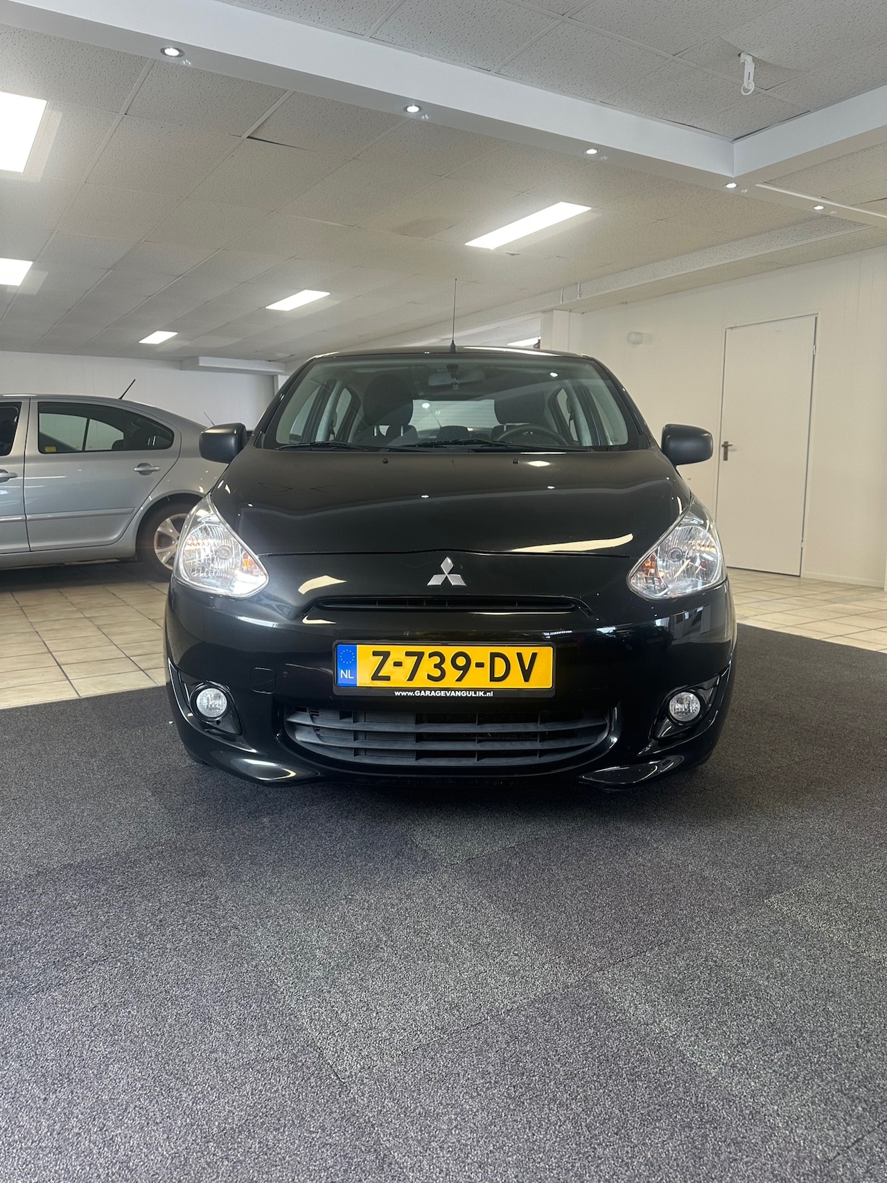 Mitsubishi Space Star - 1.0 Entry.1de eigenaar.Airco - AutoWereld.nl