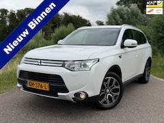 Mitsubishi Outlander - 2.0 PHEV Limited Edition X-Line / 1ste Eigenaar / Clima / Navi / Schuif-Opendak / Camera /