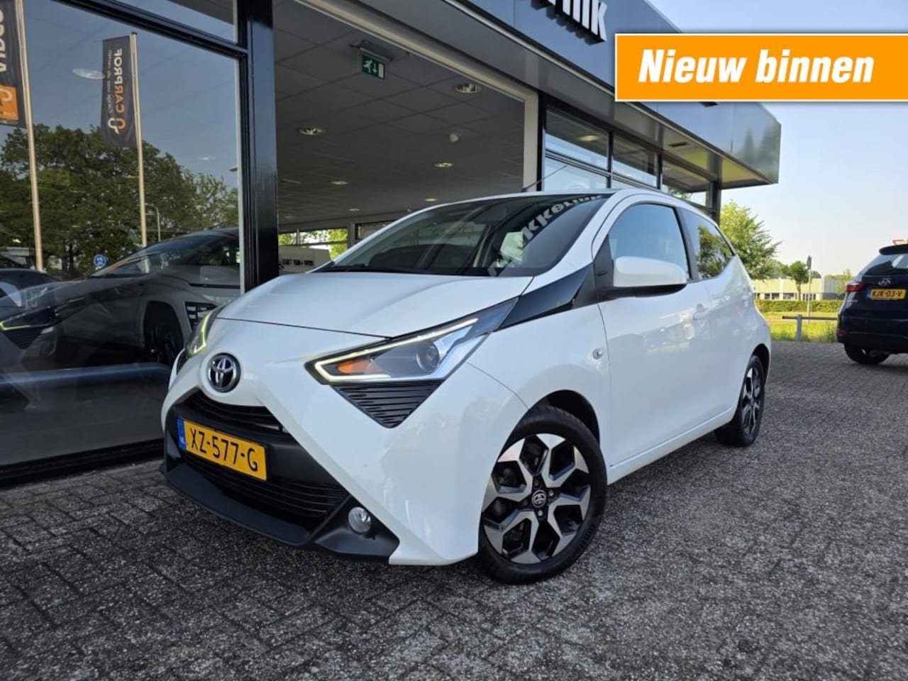 Toyota Aygo - 1.0 VVT-i x-joy 1.0 VVT-I X-JOY - AutoWereld.nl
