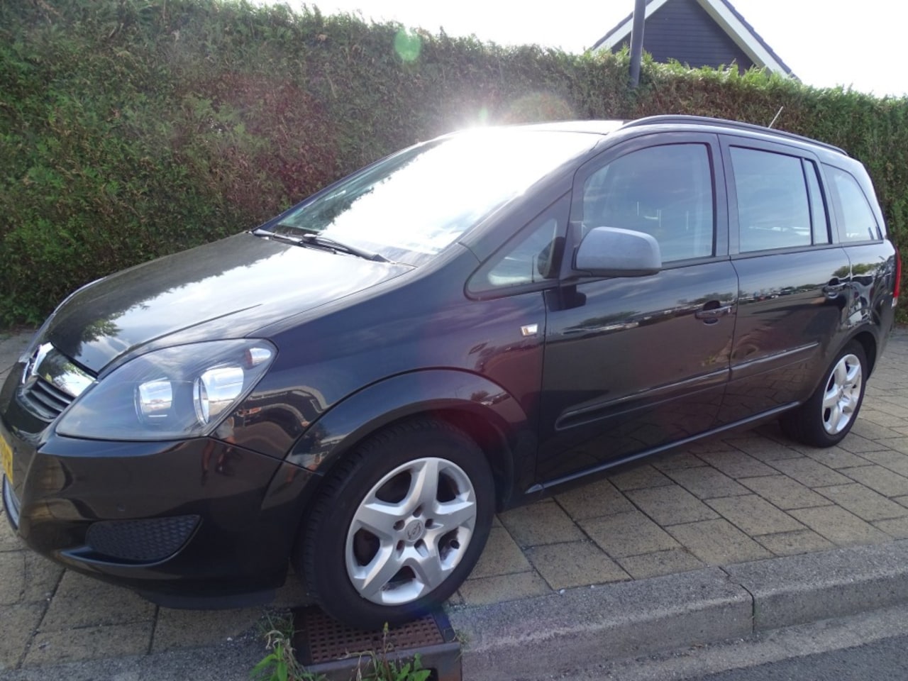 Opel Zafira - 1.6 EDITION 7 Pers-Pdc-Airco-Trekhaak-Cruise - AutoWereld.nl