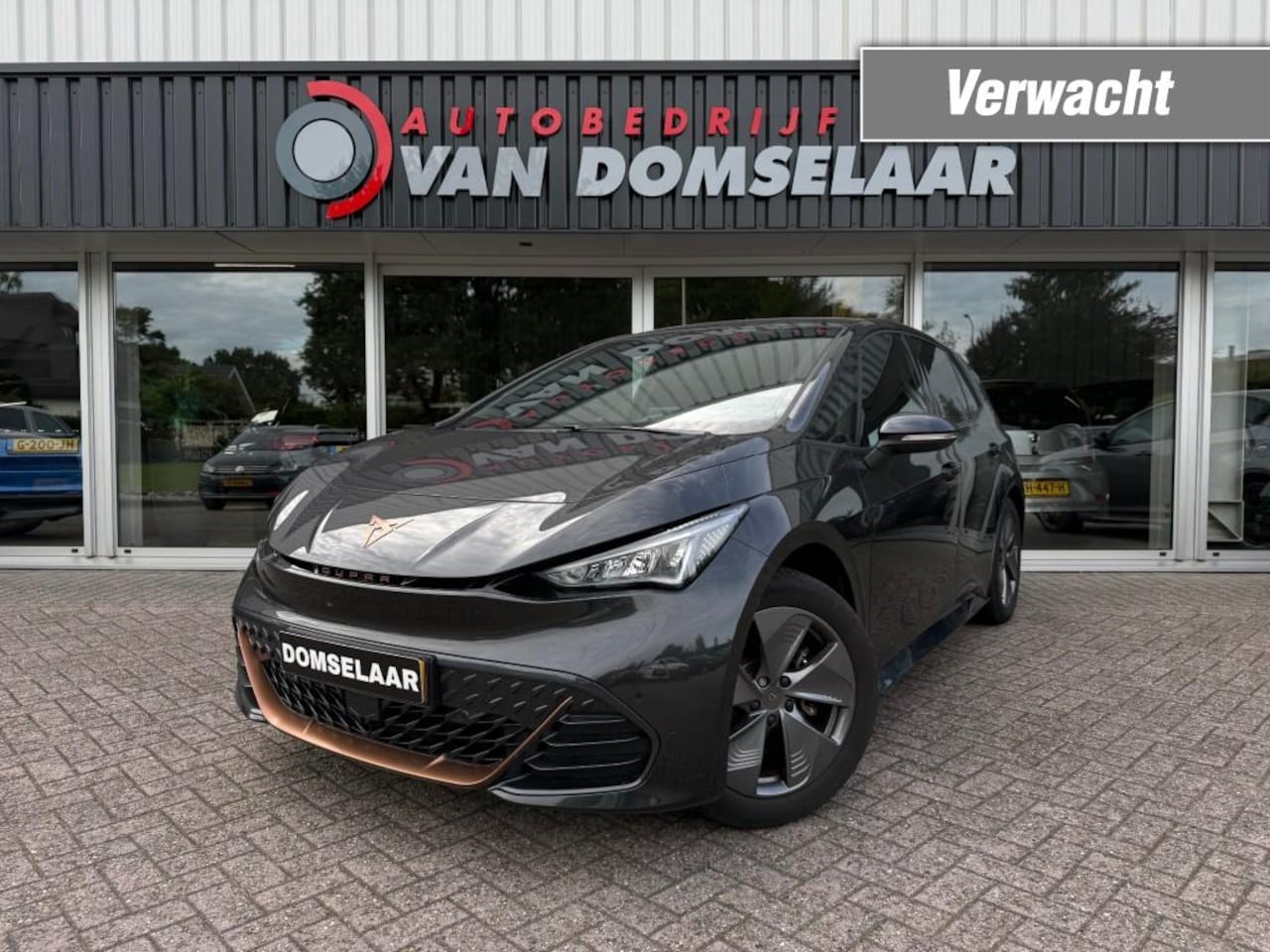 CUPRA Born - Business 62 kWh - NL Auto SOH 93% Camera ACC Carplay - AutoWereld.nl