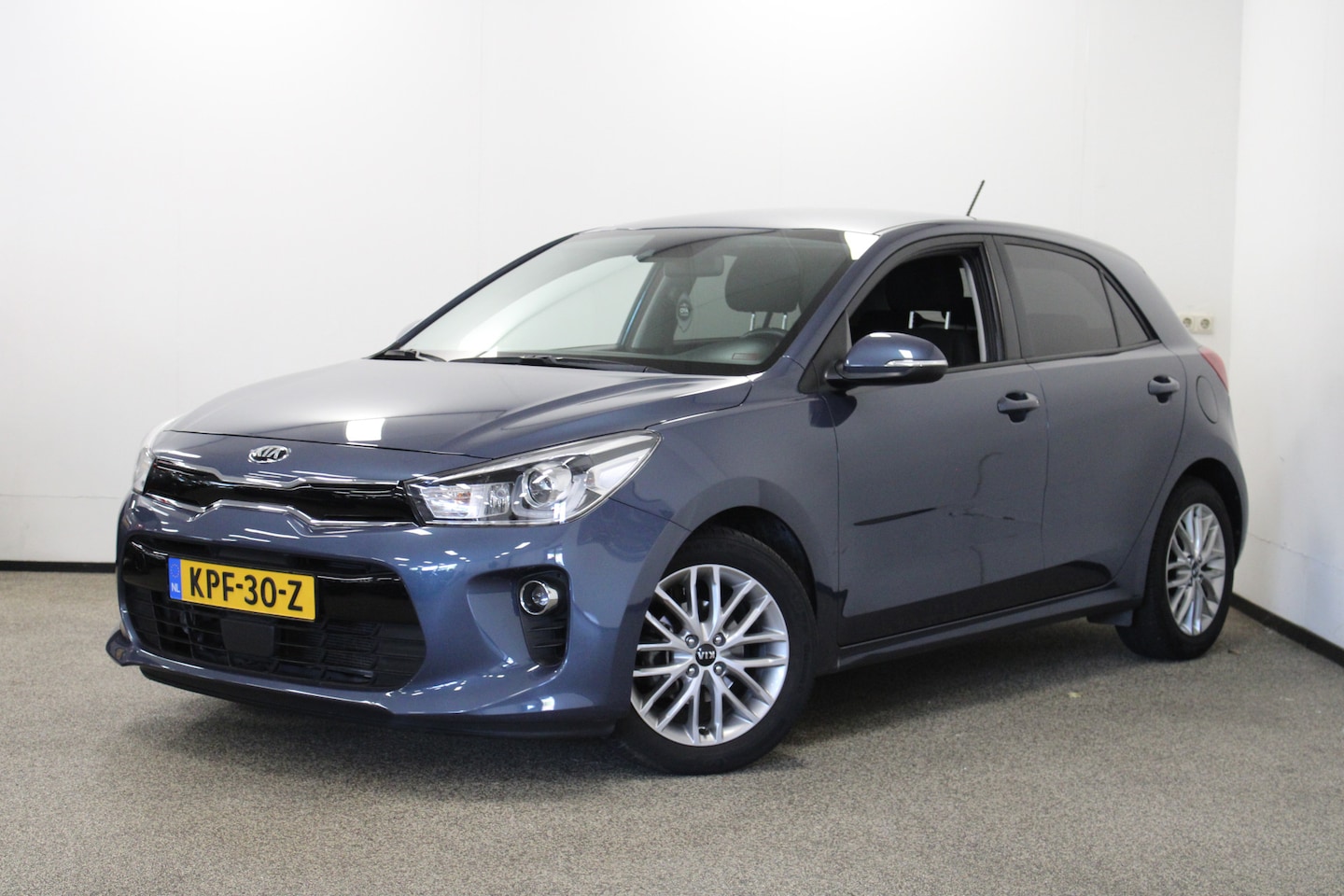 Kia Rio - 1.2 CVVT ExecutiveLine 1.2 CVVT ExecutiveLine - AutoWereld.nl