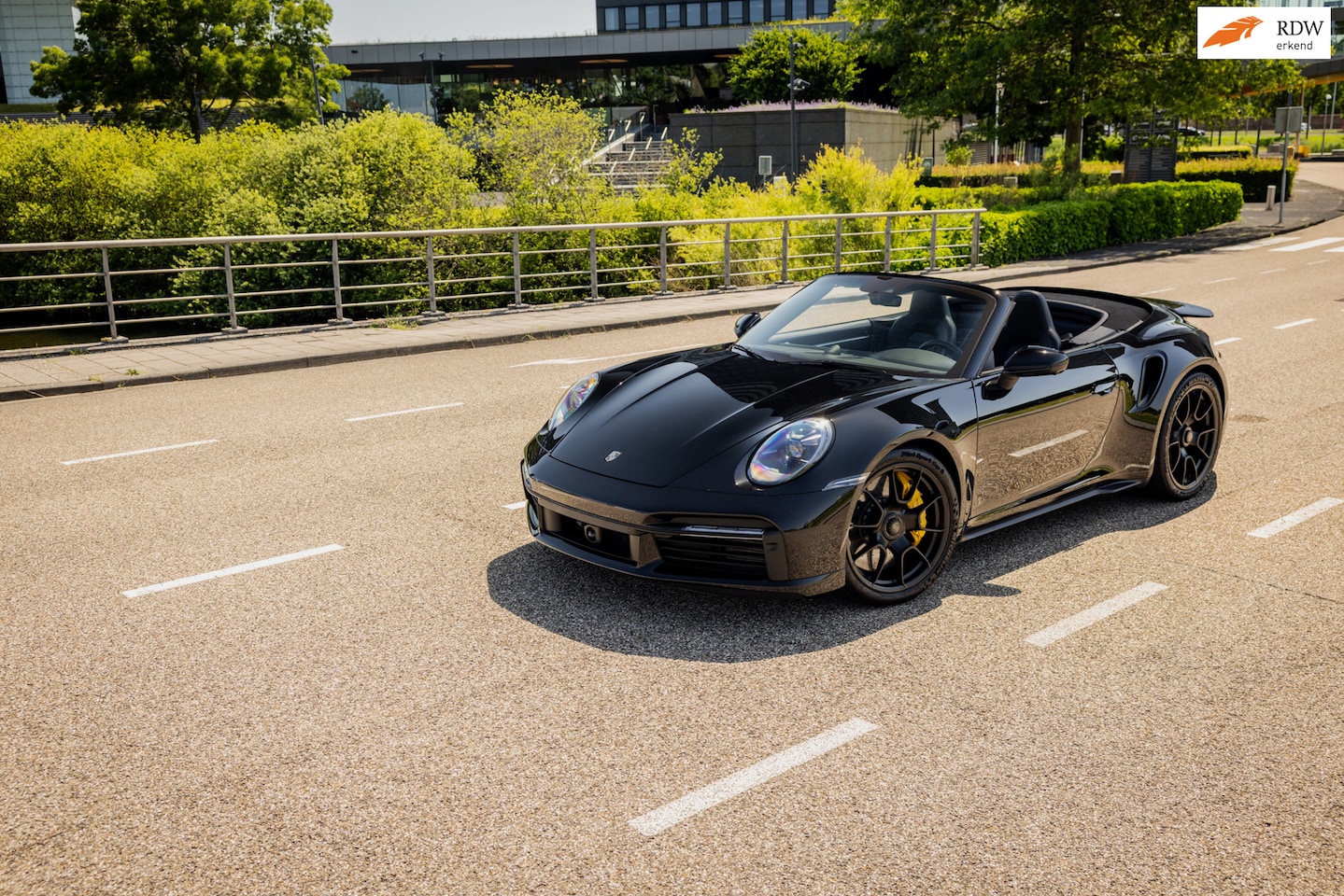 Porsche 911 Cabrio - 992 3.8 Turbo S (808PK) PPF BURMESTER - AutoWereld.nl