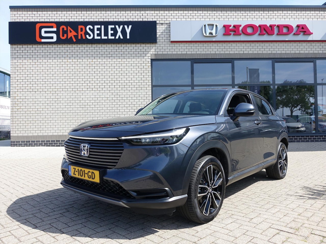 Honda HR-V - 1.5 i-MMD 131pk CVT Elegance met 7276 km erop - AutoWereld.nl
