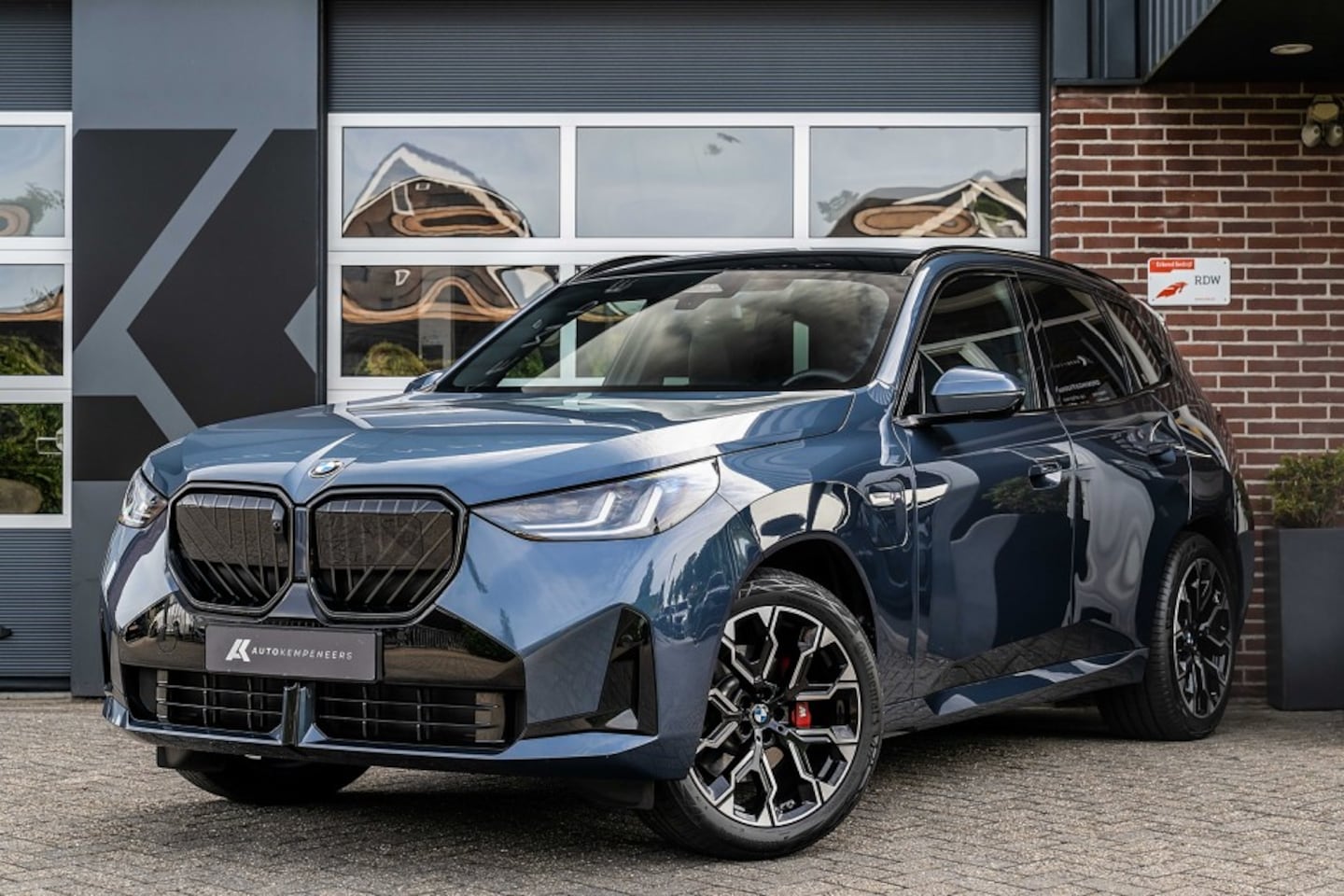 BMW X3 - 30e xDrive M Sport Pro | Panorama | Driving Ass. + | 360 Camera | Harman/Kardon | Trekhaak - AutoWereld.nl