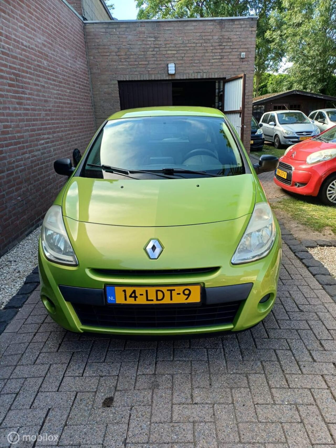 Renault Clio - 1.2 TCe Special Line 1.2 TCe Special Line - AutoWereld.nl