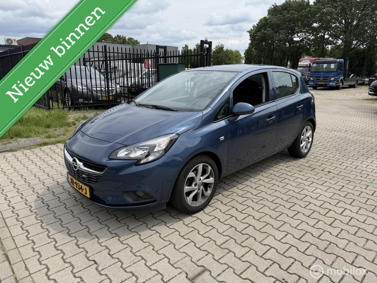 Opel Corsa - 1.4 Edition goed onderhouden - AutoWereld.nl