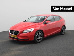 Volvo V40 - 1.5 T2 Nordic+ | Automaat | Stoelverwarming | Parkeersensoren | Trekhaak |