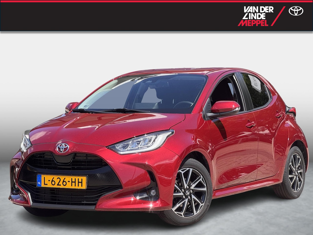 Toyota Yaris - 1.5 VVT-i Style JBL NL Navi Camera - AutoWereld.nl