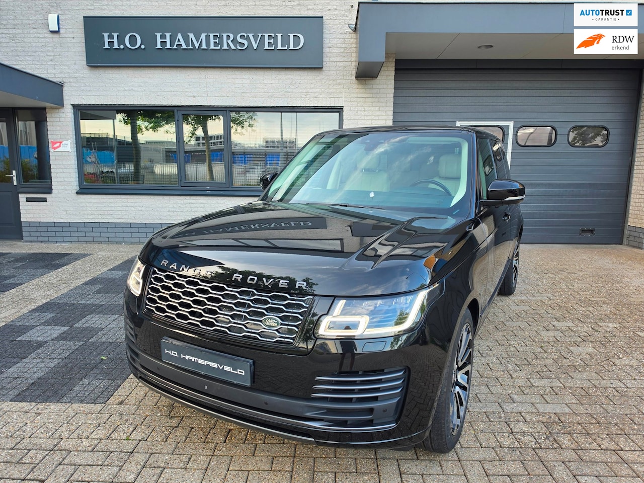 Land Rover Range Rover - 2.0 P400e Pano|Soft-Close|sfeerverl - AutoWereld.nl