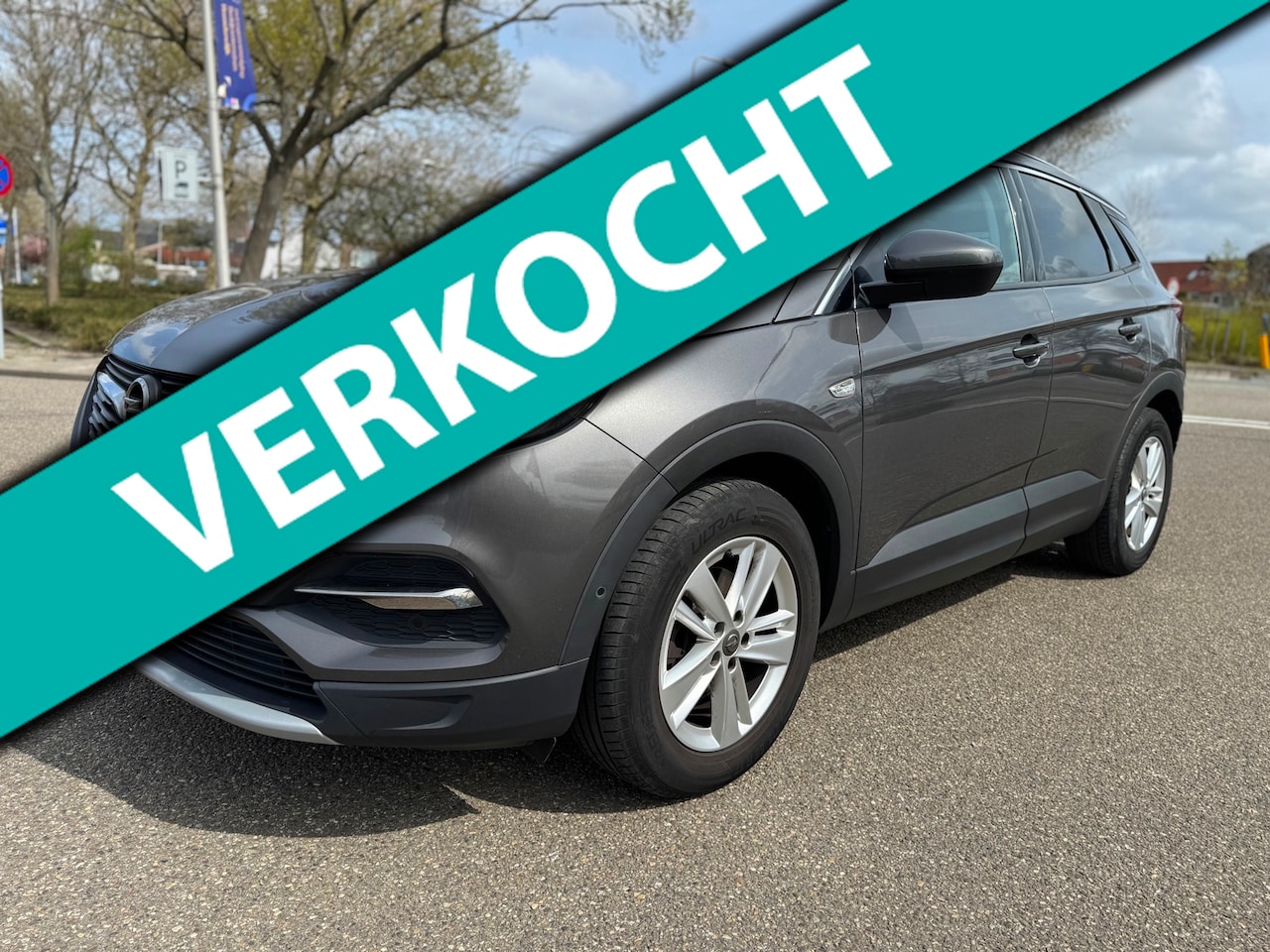 Opel Grandland X - 1.2 Turbo Business Executive / 1e.eigenaar / distributie.vervangen / historie / airco / cr - AutoWereld.nl