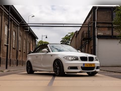 BMW 1-serie Cabrio - 118i Executive Verniewd Cabriodak | Trekhaak | Android auto & Apple Carplay