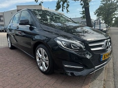 Mercedes-Benz B-klasse - 180 Ambition Automaat 132.000km Airco/ECC, Navigatie, Camera, Half Leder