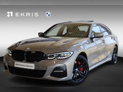 BMW 3-serie - Sedan 320e | M Sportpakket Pro | Elektrisch Glazen Schuif-/Kanteldak | Stoelverwarming